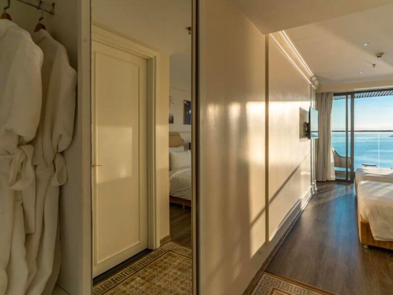 media\roomtypes\023eafd9-f020-4740-915a-08dbf4707fa7\gallery\la-vague-hotel-nha-trang-18.041223093411395.jpg